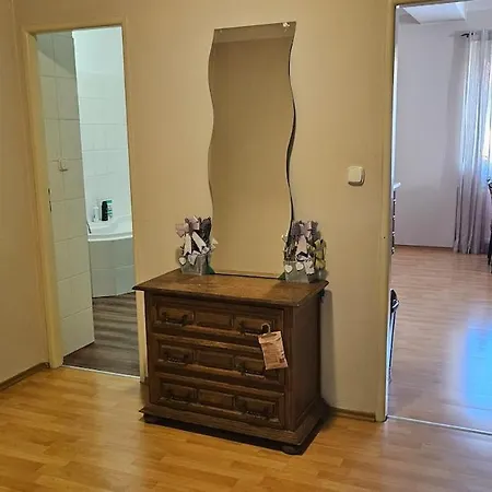Flat Is Located In The City Center Apartamento Banská Bystrica