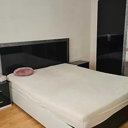 Apartamento Flat Is Located In The City Center Banská Bystrica