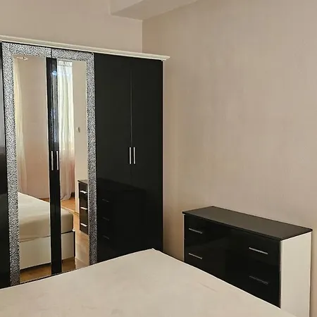 Apartamento Flat Is Located In The City Center *